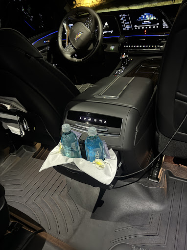 Premium Luxury ESV Sport Platinum SUV