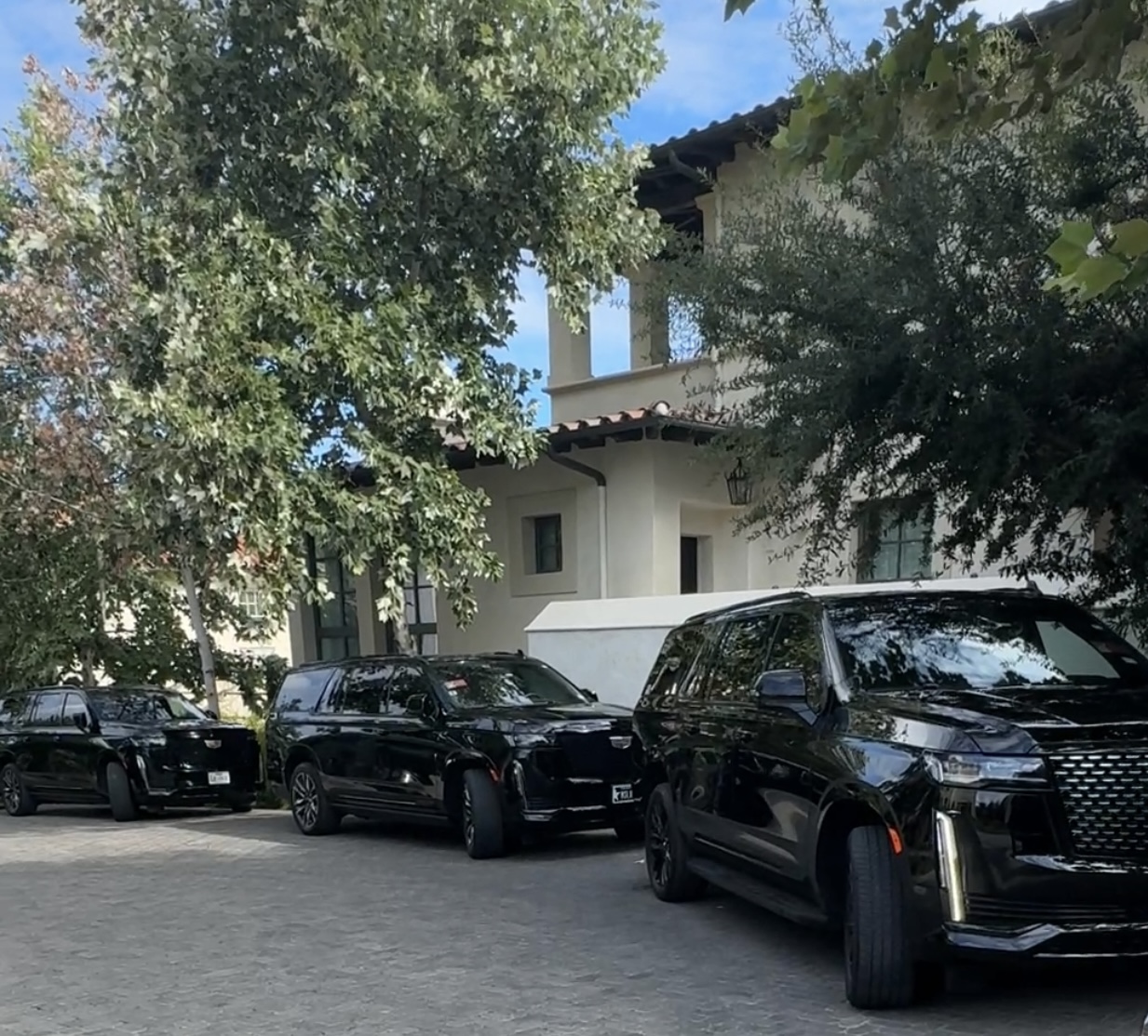 Premium Luxury ESV Sport Platinum SUV