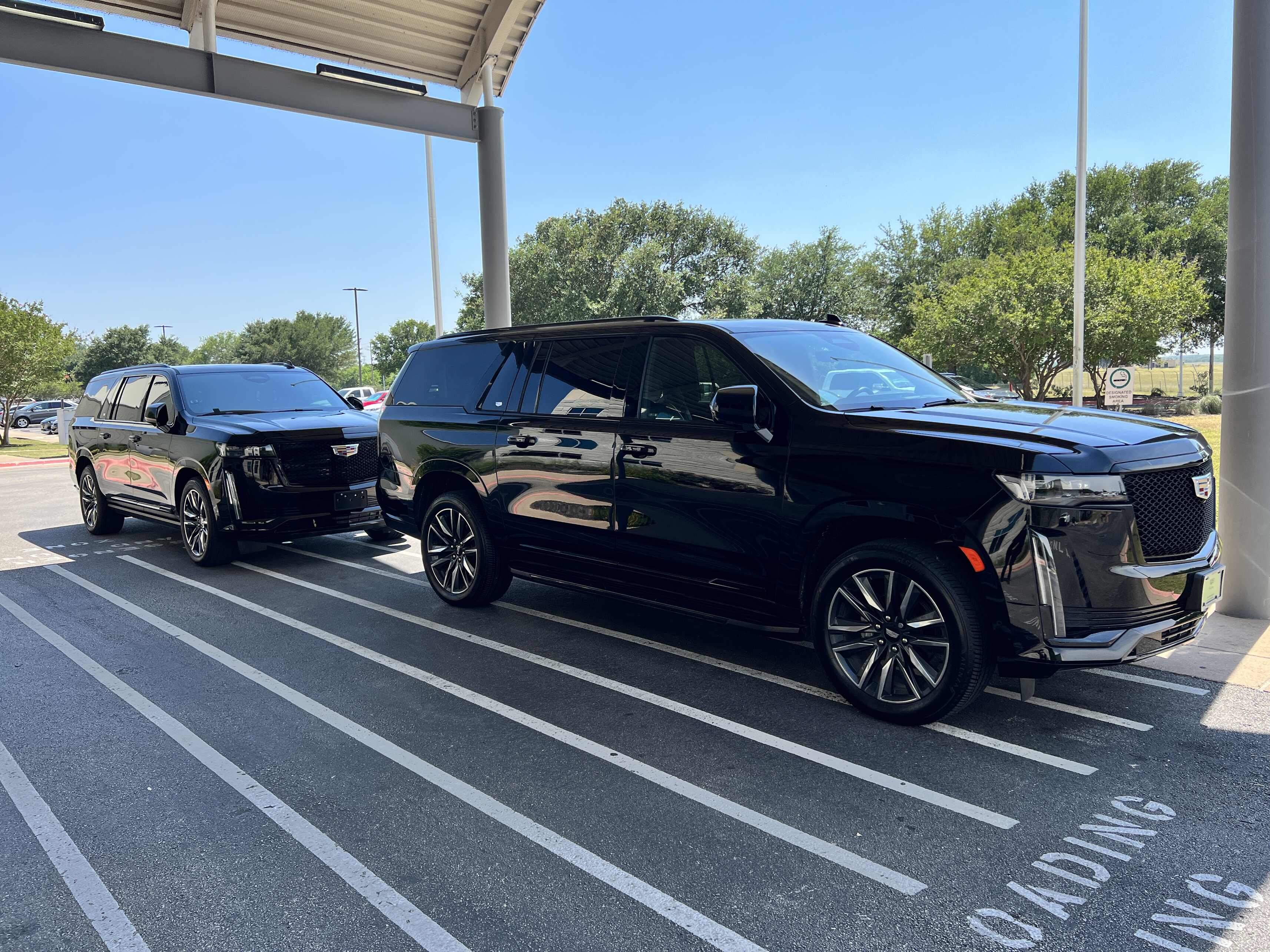 Premium Luxury ESV Sport Platinum SUV