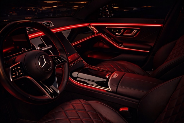 Premium Luxury Sedan (S-Class)