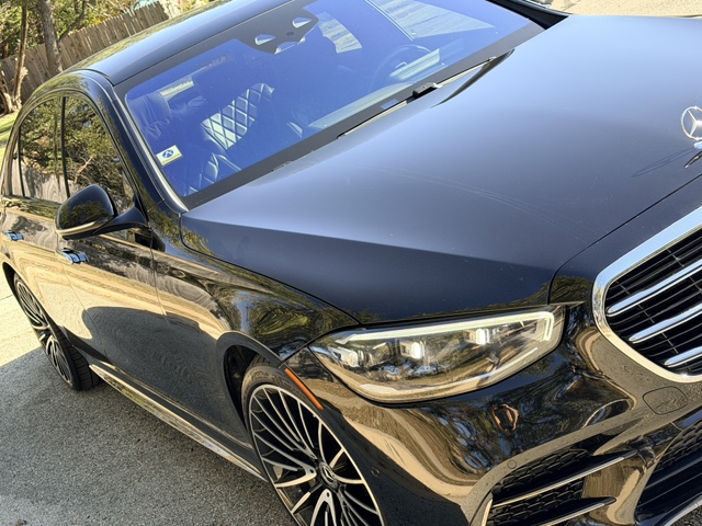 Premium Luxury Sedan (S-Class)