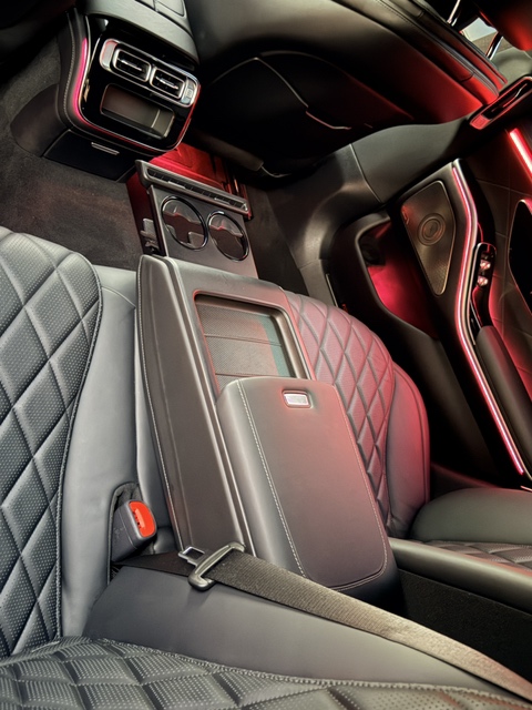 Premium Luxury Sedan (S-Class)